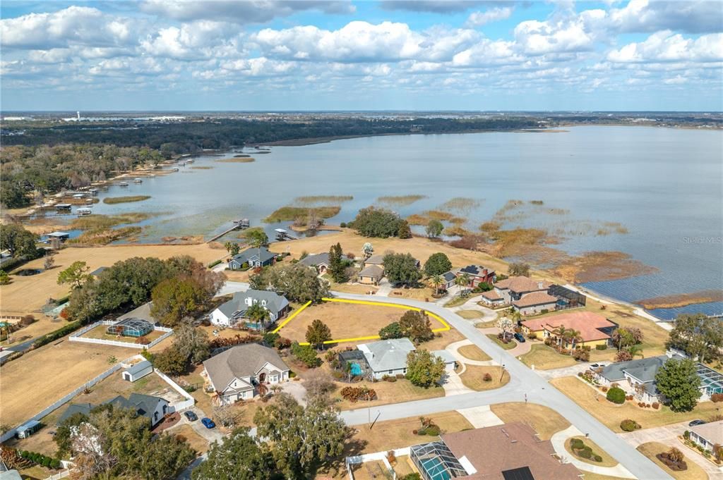 На продажу: $145,000 (0.48 acres)