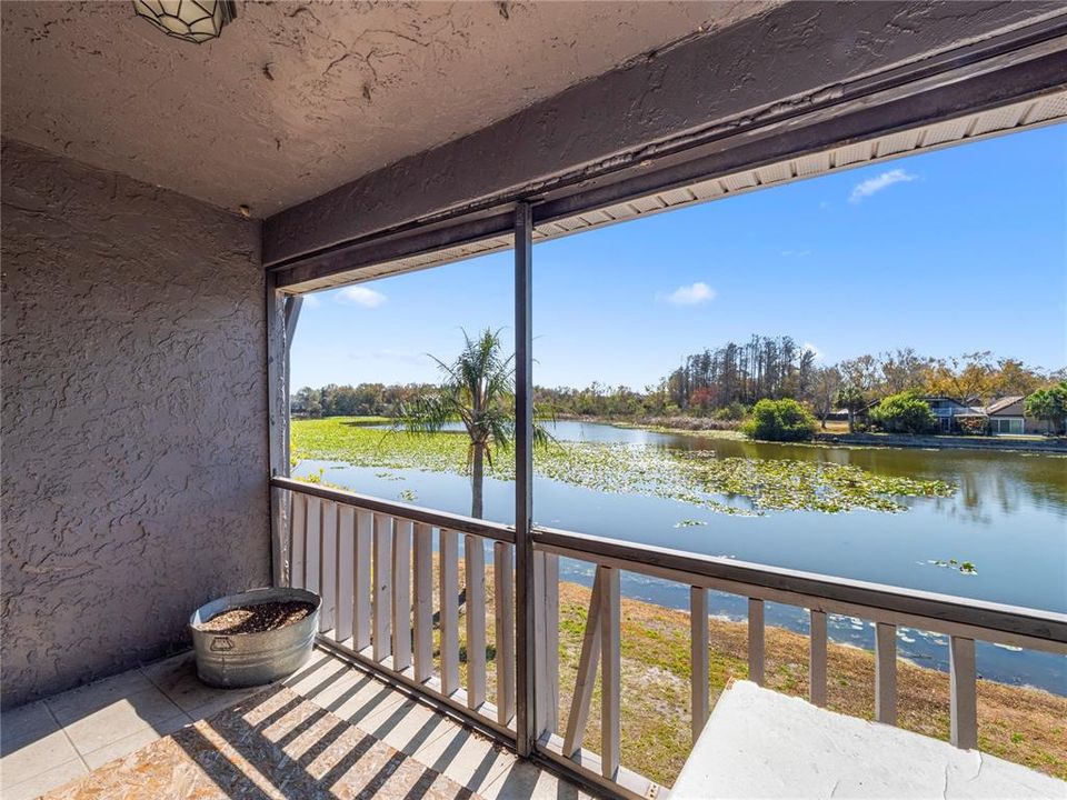 Active With Contract: $195,000 (3 beds, 2 baths, 1437 Square Feet)