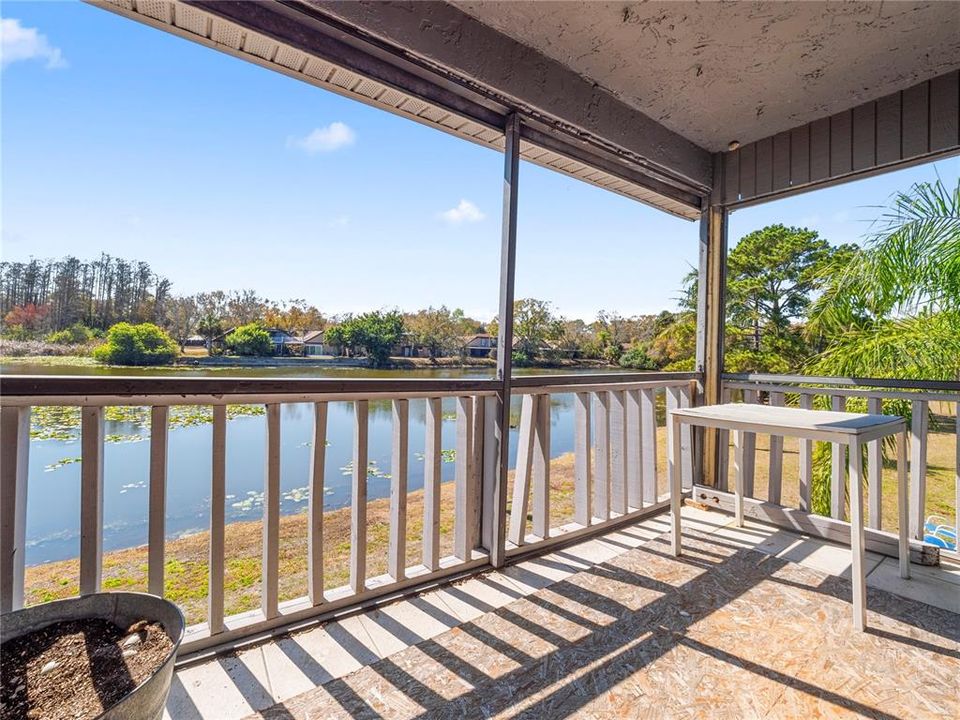 Active With Contract: $195,000 (3 beds, 2 baths, 1437 Square Feet)