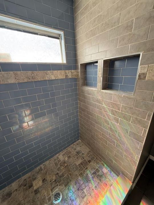 На продажу: $24,000 (1 спален, 1 ванн, 850 Квадратных фут)