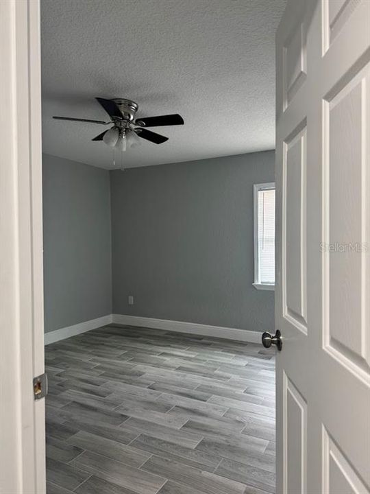 В аренду: $1,650 (4 спален, 3 ванн, 1727 Квадратных фут)