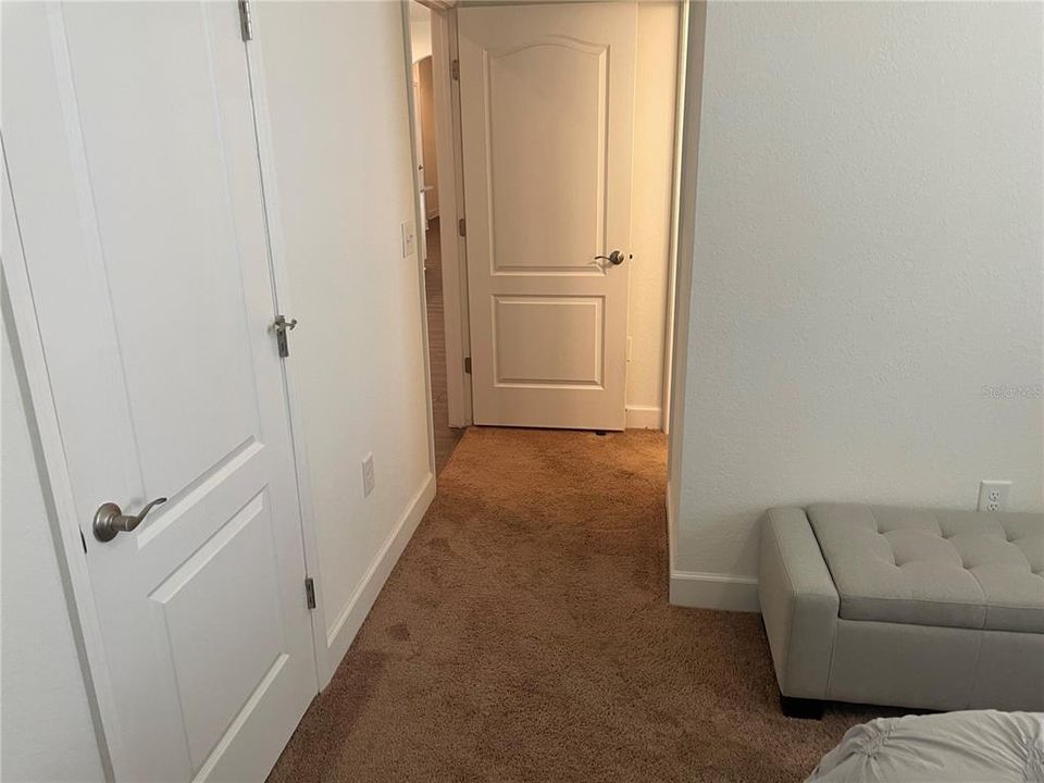 For Sale: $435,000 (4 beds, 3 baths, 2427 Square Feet)