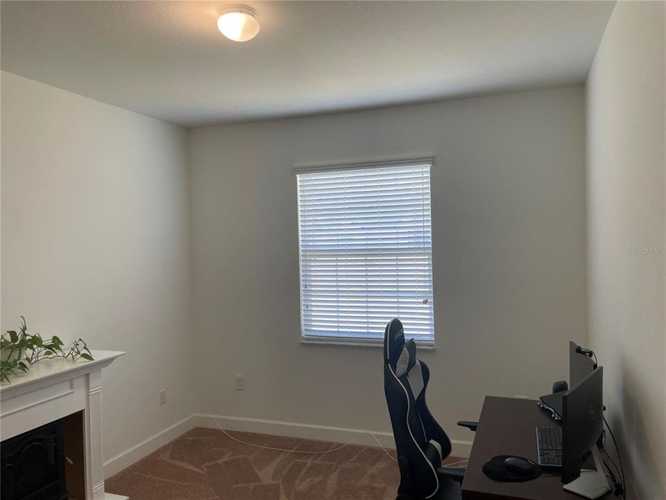 For Sale: $435,000 (4 beds, 3 baths, 2427 Square Feet)