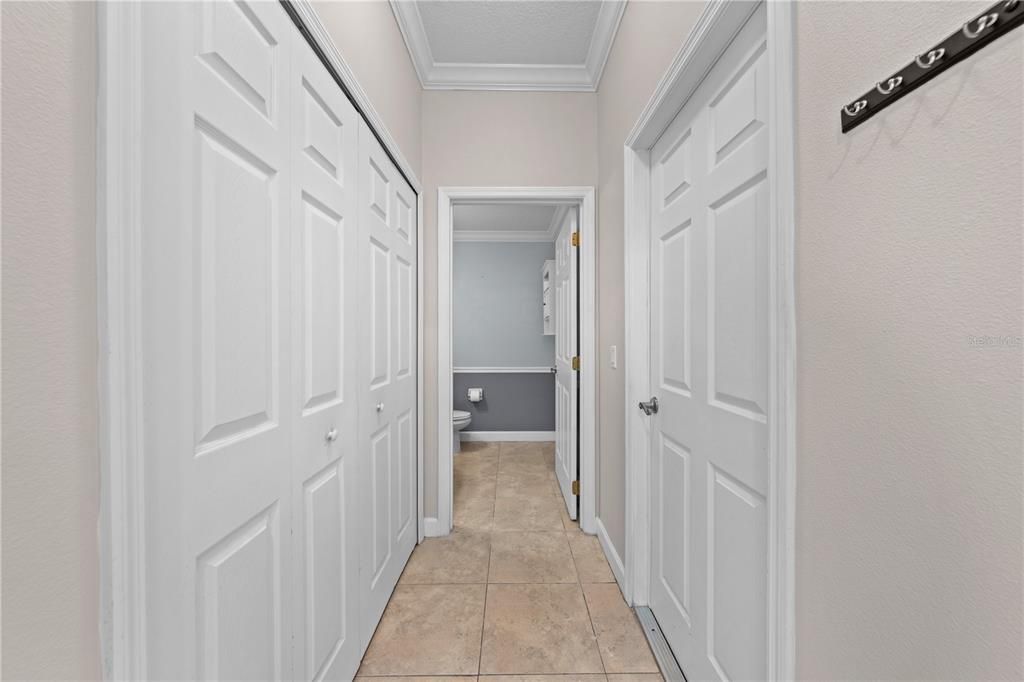 Active With Contract: $280,000 (3 beds, 2 baths, 1832 Square Feet)