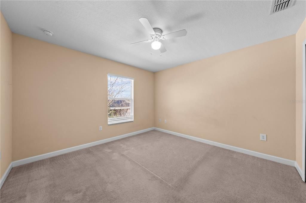 Active With Contract: $280,000 (3 beds, 2 baths, 1832 Square Feet)