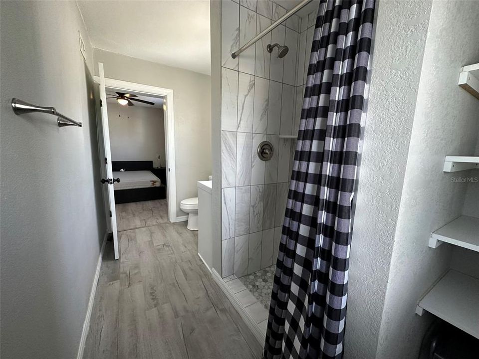 Activo con contrato: $2,000 (3 camas, 2 baños, 1500 Pies cuadrados)