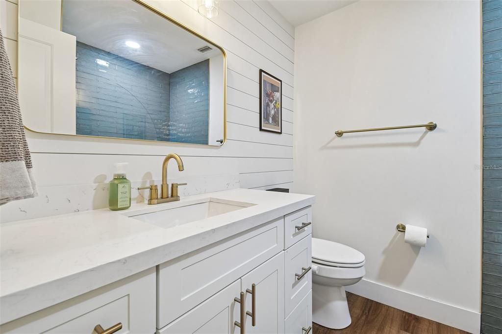 Activo con contrato: $735,000 (3 camas, 3 baños, 2400 Pies cuadrados)