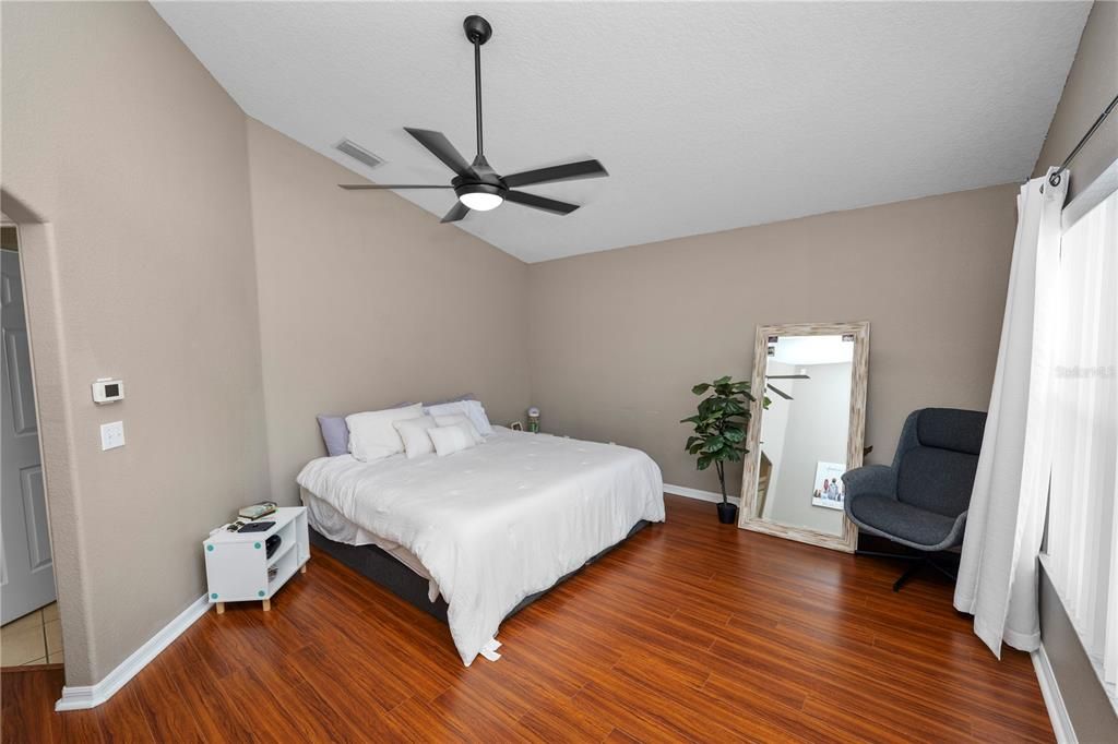 Active With Contract: $423,000 (4 beds, 2 baths, 2249 Square Feet)