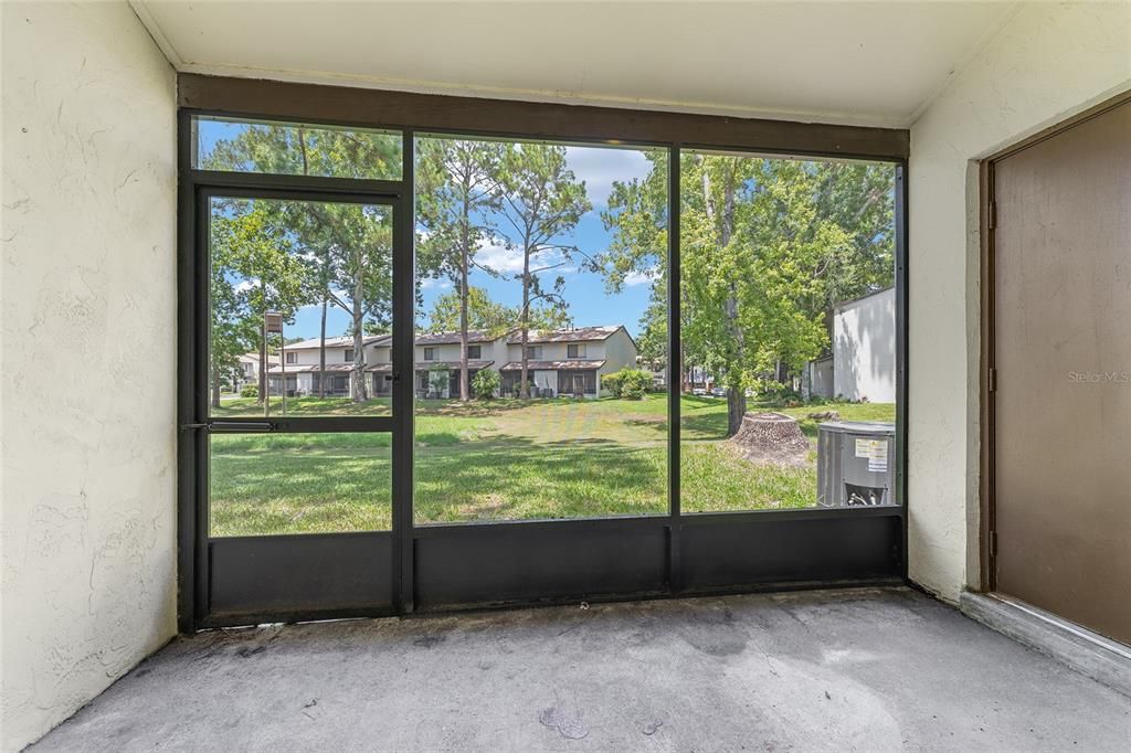 Activo con contrato: $139,900 (2 camas, 2 baños, 1088 Pies cuadrados)