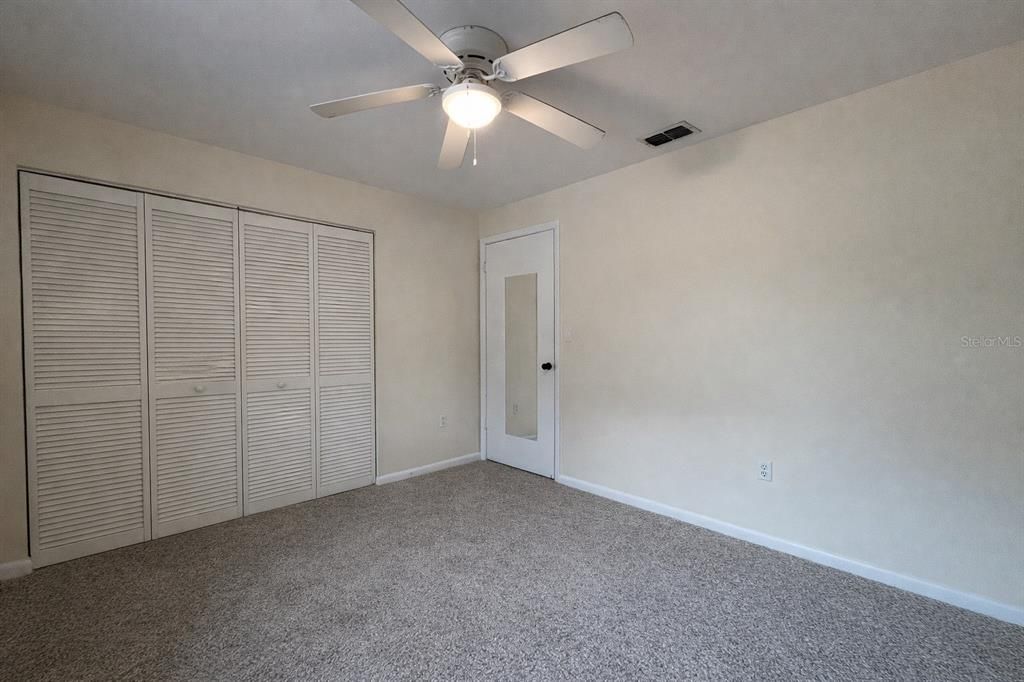 Activo con contrato: $139,900 (2 camas, 2 baños, 1088 Pies cuadrados)