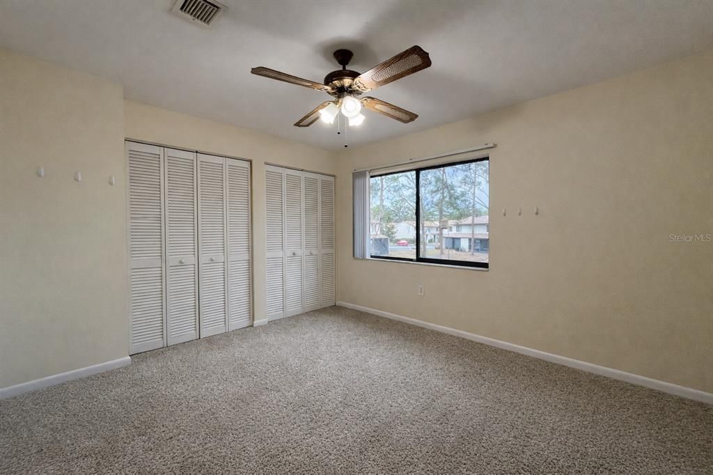 Activo con contrato: $139,900 (2 camas, 2 baños, 1088 Pies cuadrados)