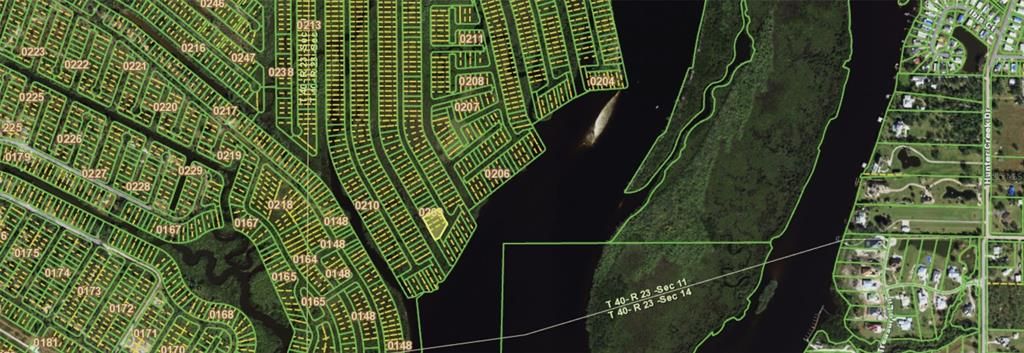 На продажу: $29,999 (0.64 acres)