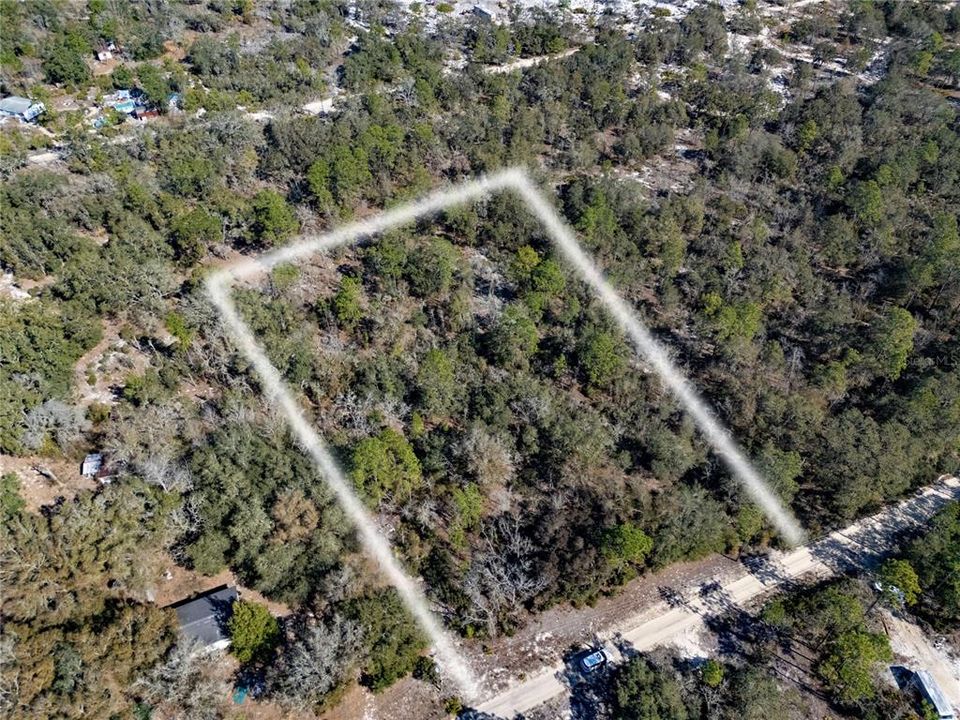 待售: $27,000 (1.25 acres)