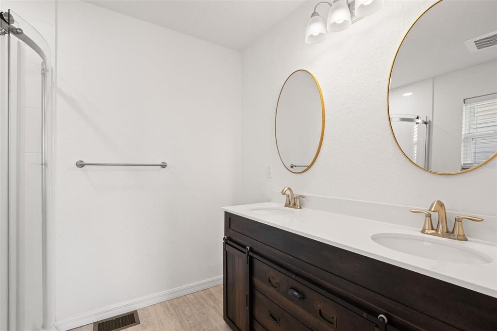 На продажу: $874,900 (0 спален, 0 ванн, 3334 Квадратных фут)