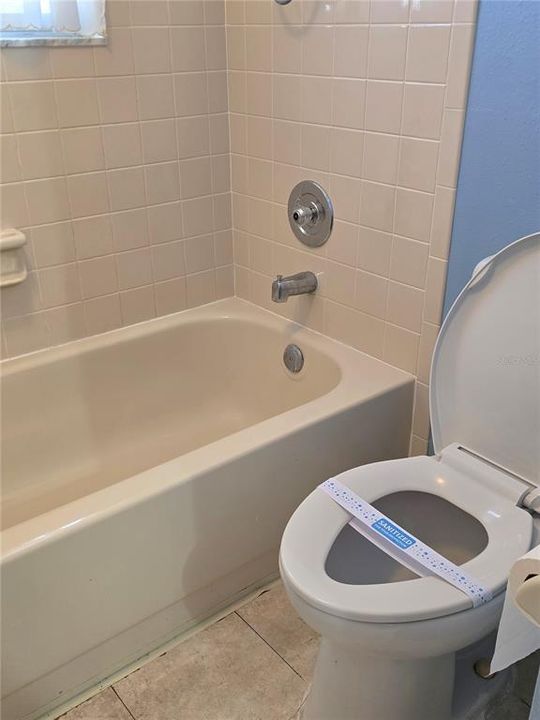 For Sale: $118,000 (2 beds, 2 baths, 1251 Square Feet)