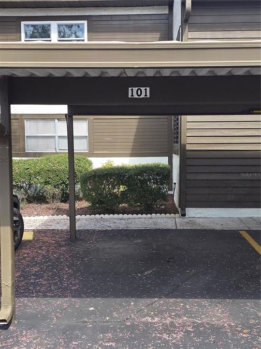 For Sale: $118,000 (2 beds, 2 baths, 1251 Square Feet)
