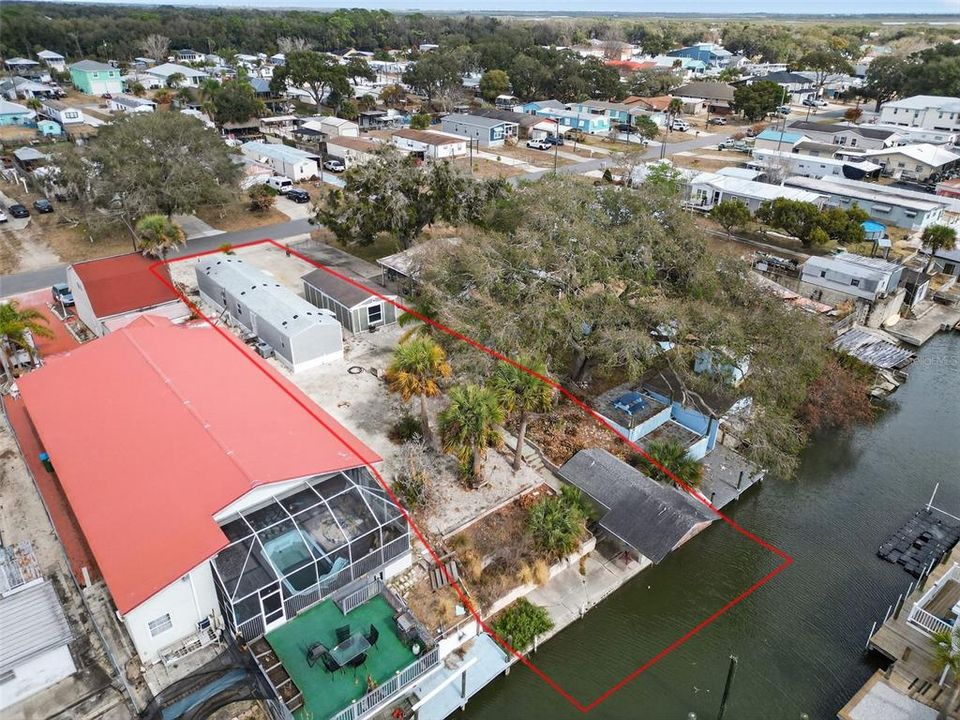 En Venta: $295,000 (2 camas, 2 baños, 924 Pies cuadrados)