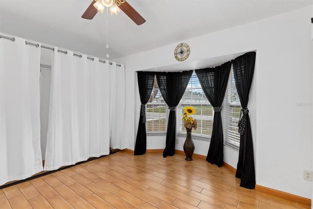 Active With Contract: $434,000 (4 beds, 2 baths, 2400 Square Feet)