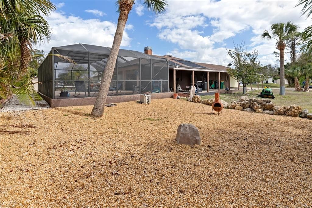 Active With Contract: $434,000 (4 beds, 2 baths, 2400 Square Feet)