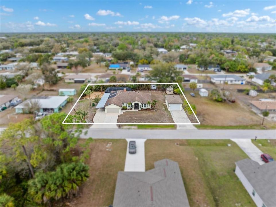 Active With Contract: $434,000 (4 beds, 2 baths, 2400 Square Feet)
