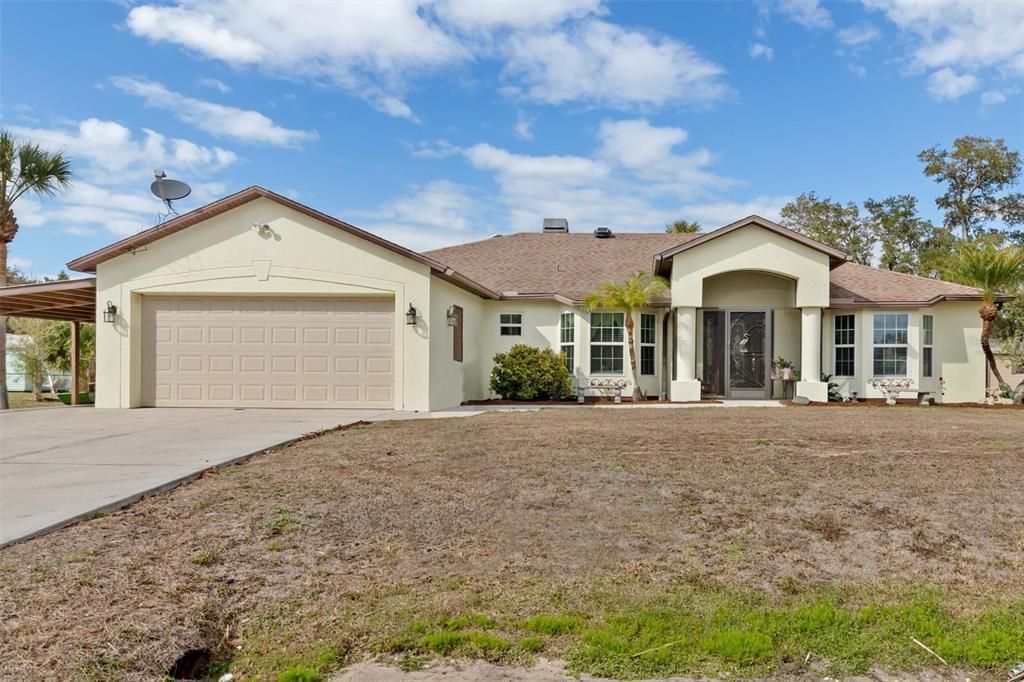 Active With Contract: $434,000 (4 beds, 2 baths, 2400 Square Feet)