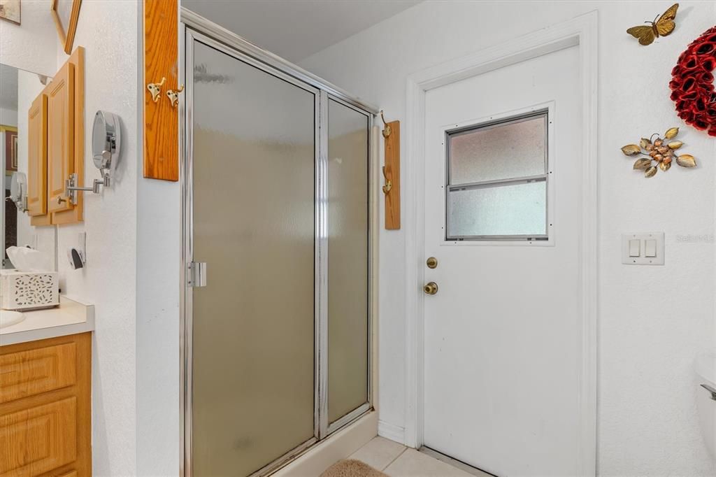 Active With Contract: $434,000 (4 beds, 2 baths, 2400 Square Feet)