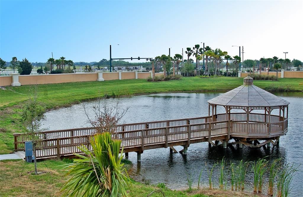 For Rent: $2,700 (3 beds, 2 baths, 1812 Square Feet)