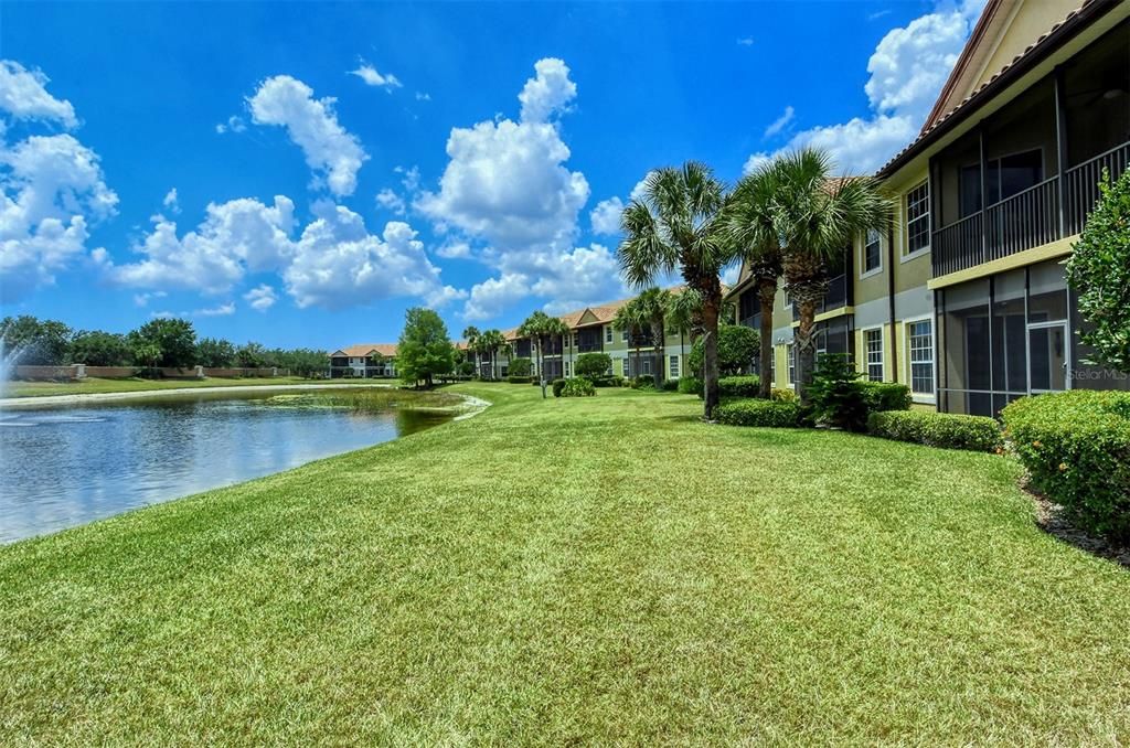 For Rent: $2,700 (3 beds, 2 baths, 1812 Square Feet)