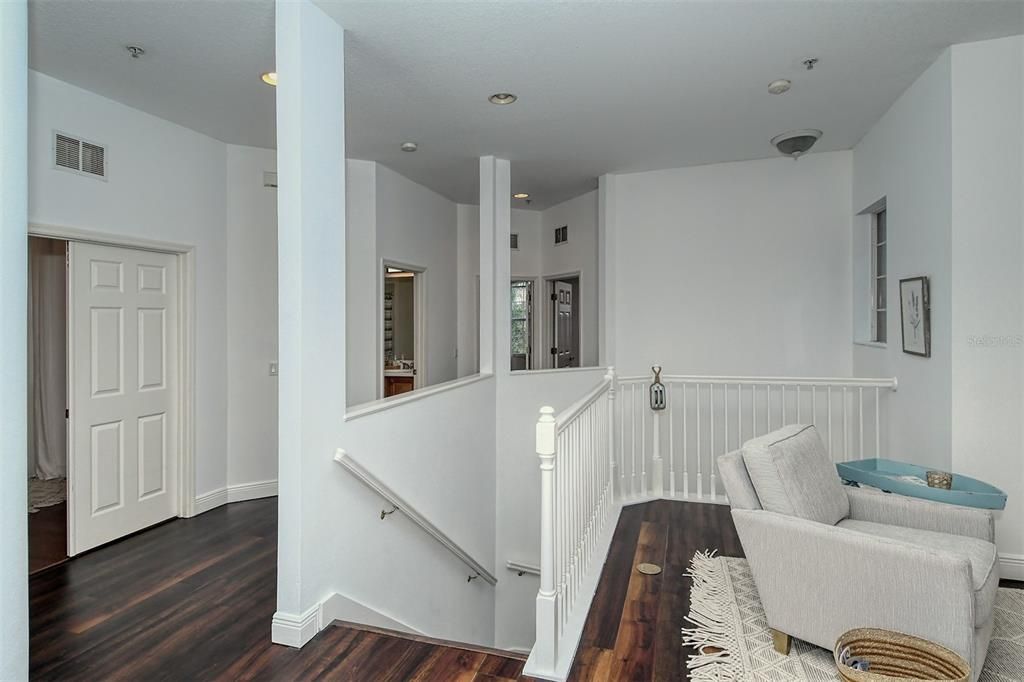 For Rent: $2,700 (3 beds, 2 baths, 1812 Square Feet)