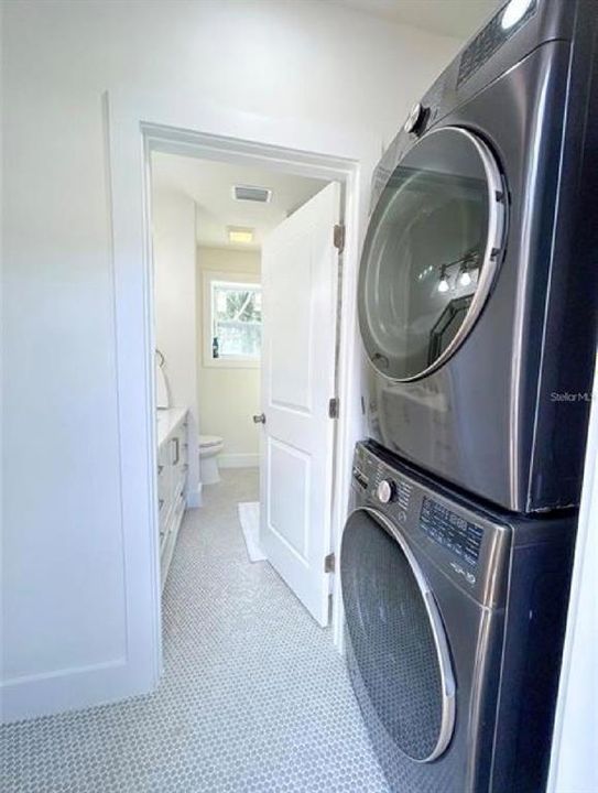 For Rent: $3,850 (4 beds, 2 baths, 1480 Square Feet)