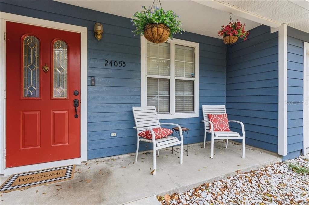 For Sale: $276,900 (3 beds, 2 baths, 1236 Square Feet)