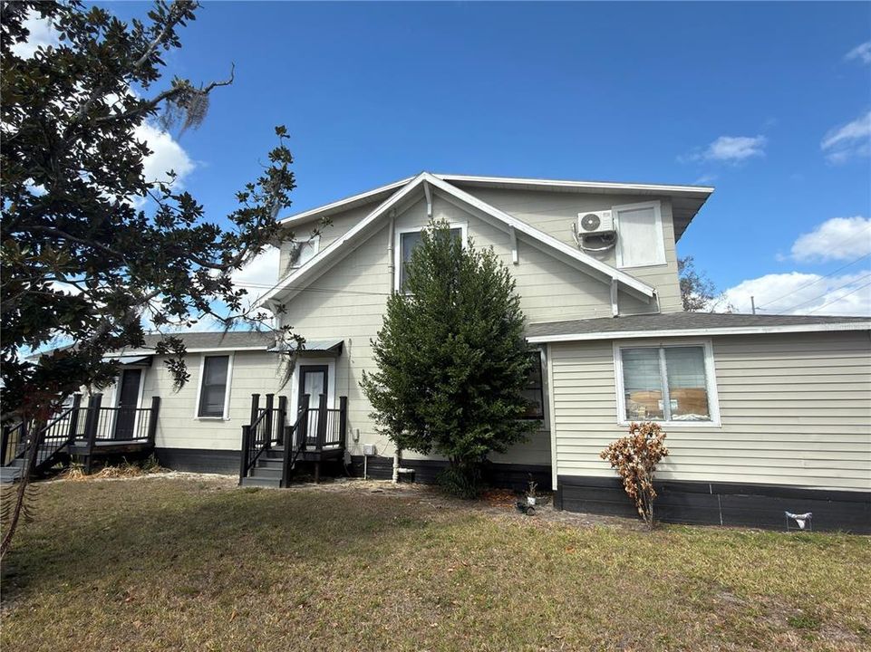 For Sale: $459,000 (6 beds, 0 baths, 3020 Square Feet)