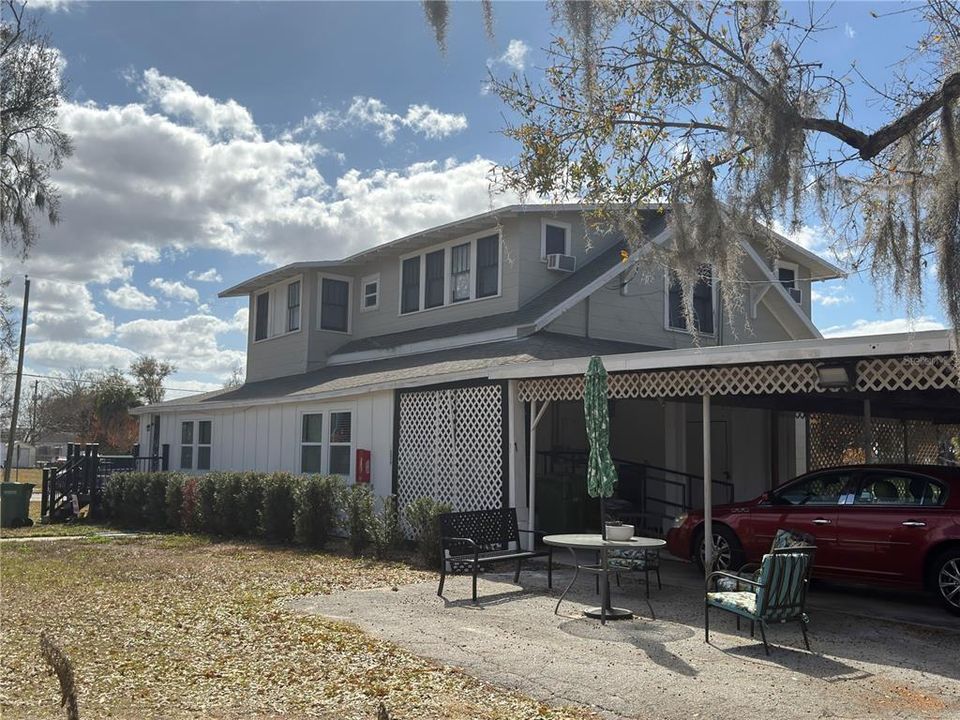 For Sale: $459,000 (6 beds, 0 baths, 3020 Square Feet)