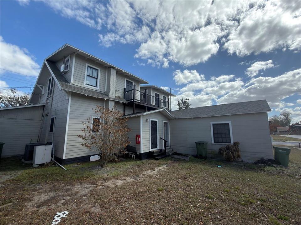 For Sale: $459,000 (6 beds, 0 baths, 3020 Square Feet)