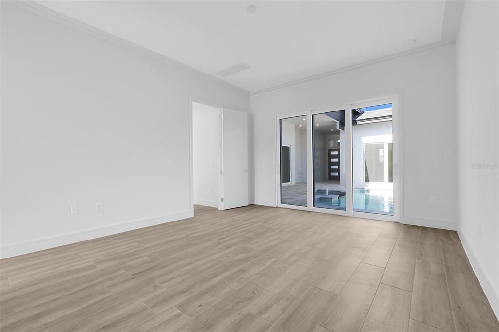 En Venta: $1,100,000 (4 camas, 3 baños, 3186 Pies cuadrados)