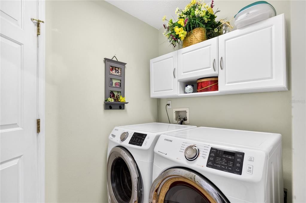 Active With Contract: $285,000 (2 beds, 2 baths, 1344 Square Feet)