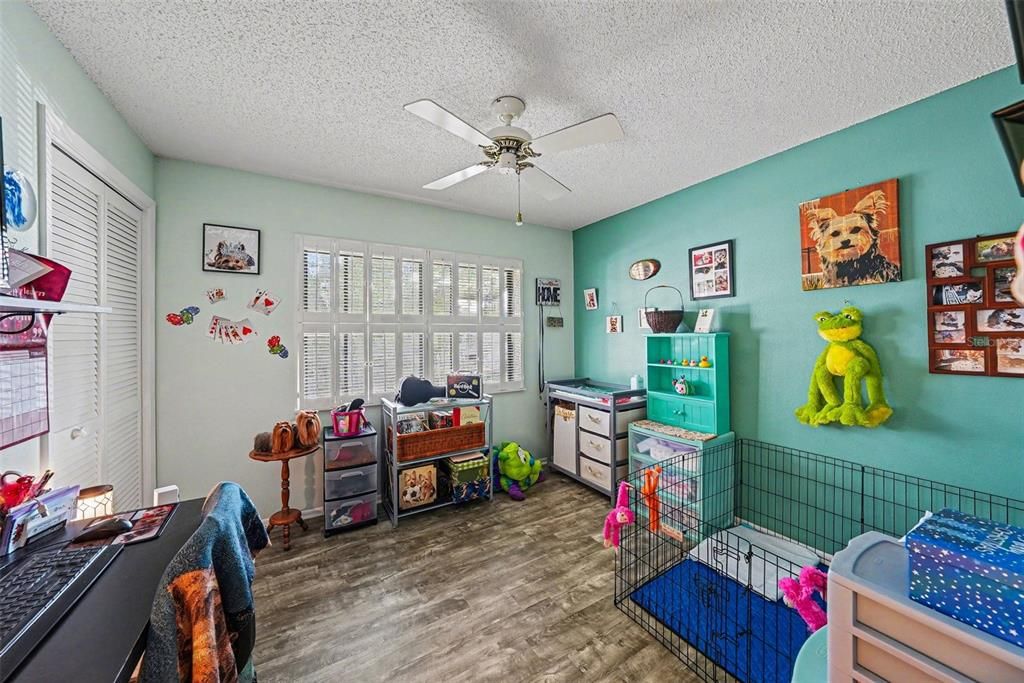 For Sale: $139,900 (2 beds, 2 baths, 1144 Square Feet)