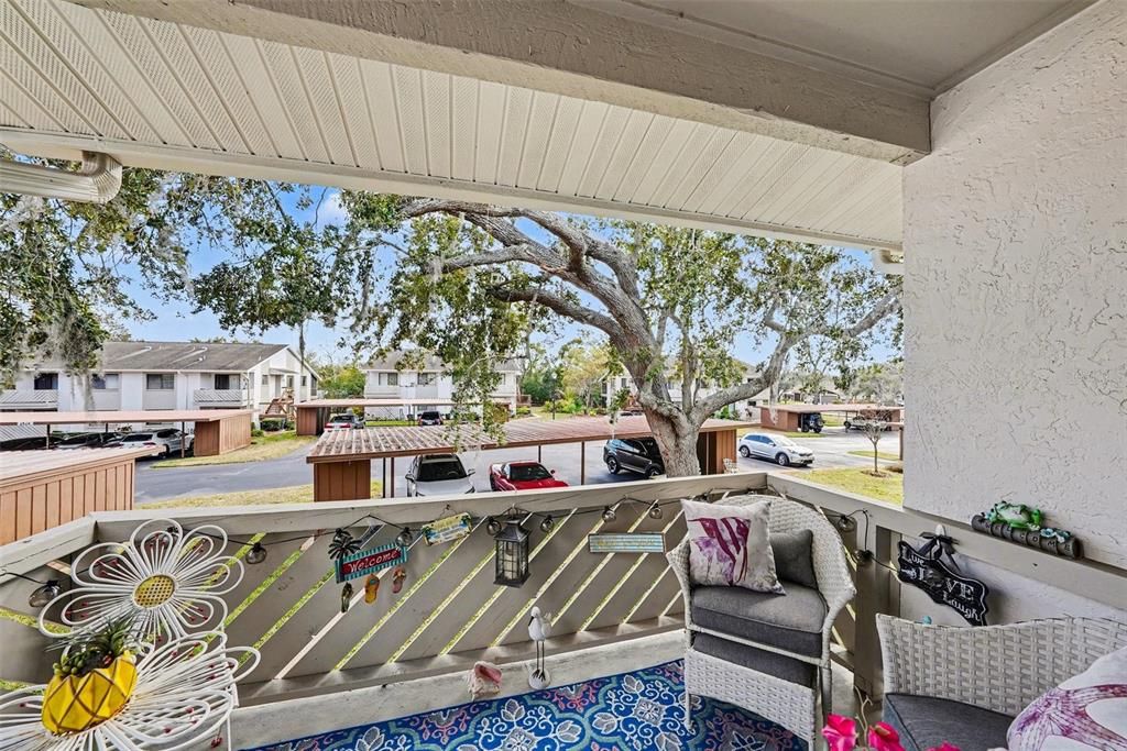 For Sale: $139,900 (2 beds, 2 baths, 1144 Square Feet)