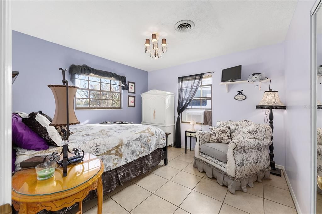 На продажу: $399,000 (3 спален, 2 ванн, 1600 Квадратных фут)