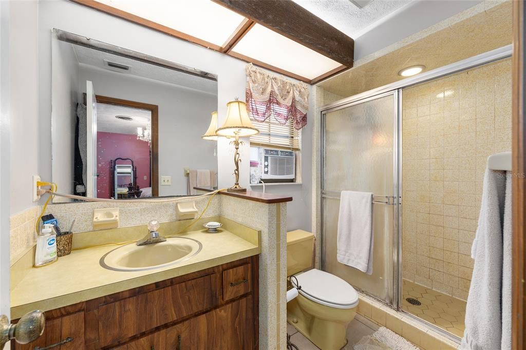 На продажу: $399,000 (3 спален, 2 ванн, 1600 Квадратных фут)