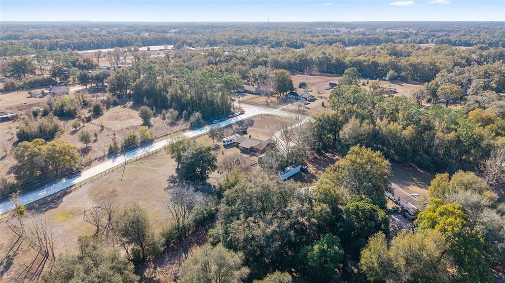 На продажу: $399,000 (3 спален, 2 ванн, 1600 Квадратных фут)