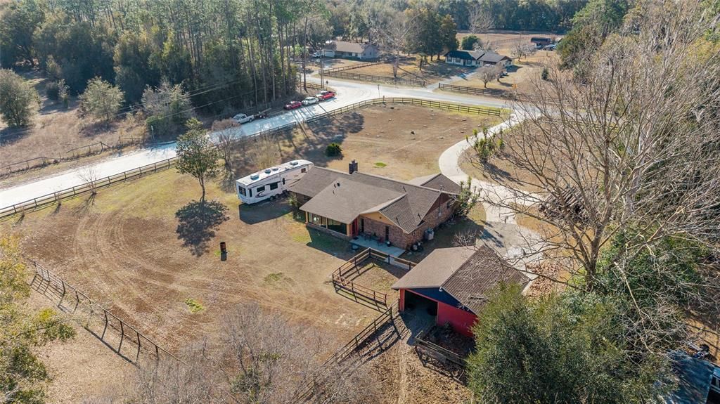 На продажу: $399,000 (3 спален, 2 ванн, 1600 Квадратных фут)