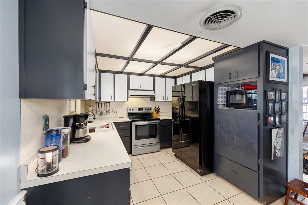 На продажу: $399,000 (3 спален, 2 ванн, 1600 Квадратных фут)