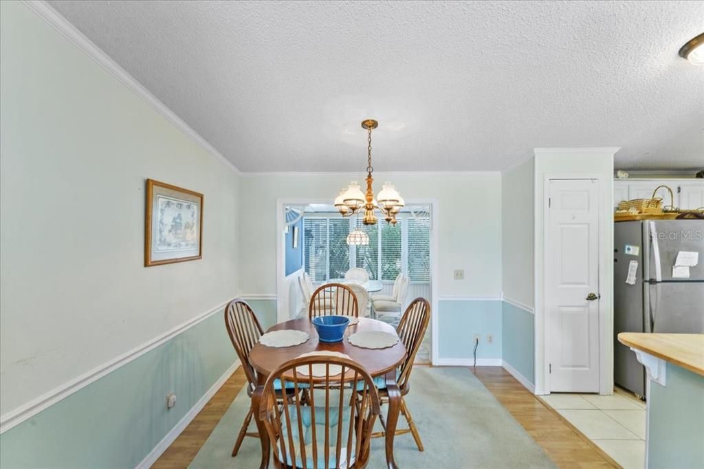 Active With Contract: $255,000 (3 beds, 2 baths, 1747 Square Feet)
