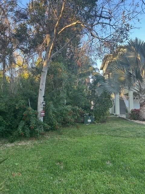 For Sale: $354,900 (0.14 acres)