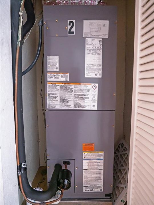 Activo con contrato: $1,199,000 (4 camas, 2 baños, 2304 Pies cuadrados)