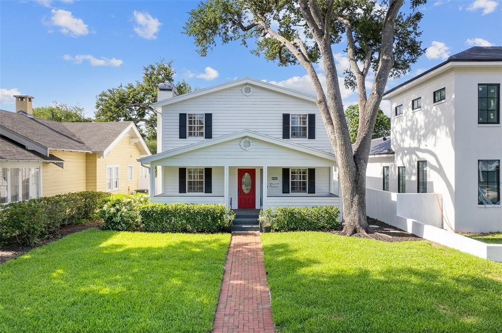 Activo con contrato: $1,199,000 (4 camas, 2 baños, 2304 Pies cuadrados)