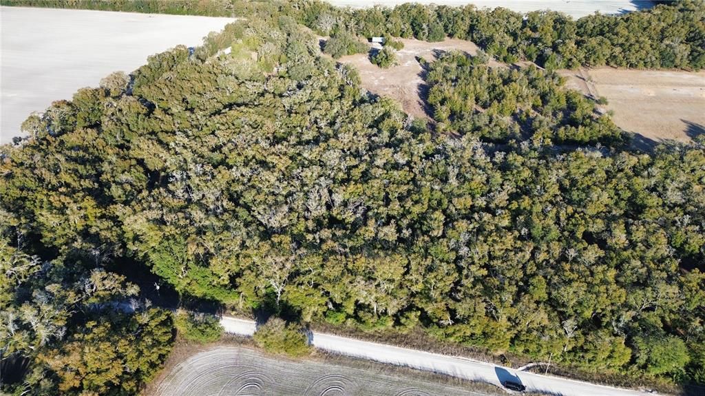 待售: $249,900 (16.34 acres)