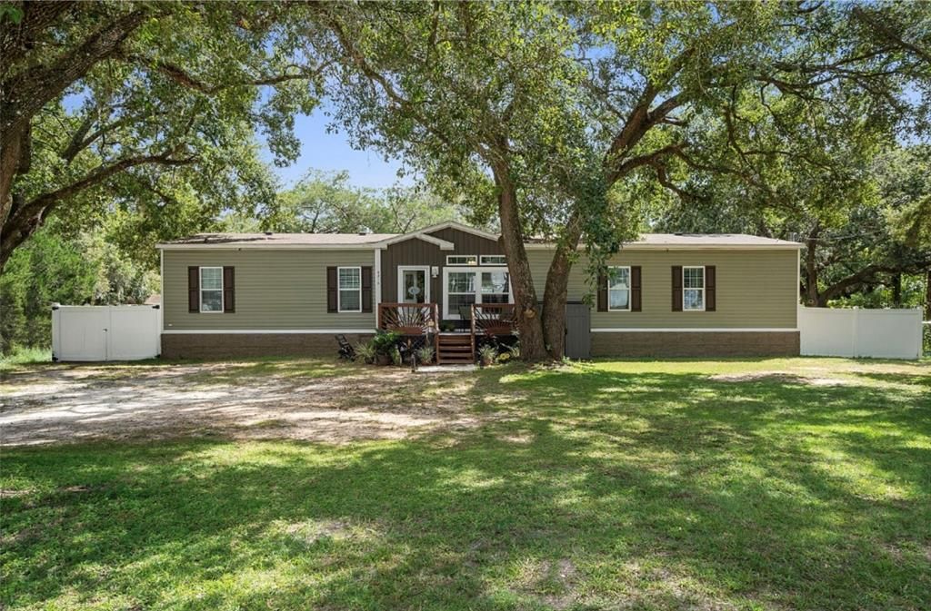 En Venta: $295,000 (5 camas, 3 baños, 2160 Pies cuadrados)