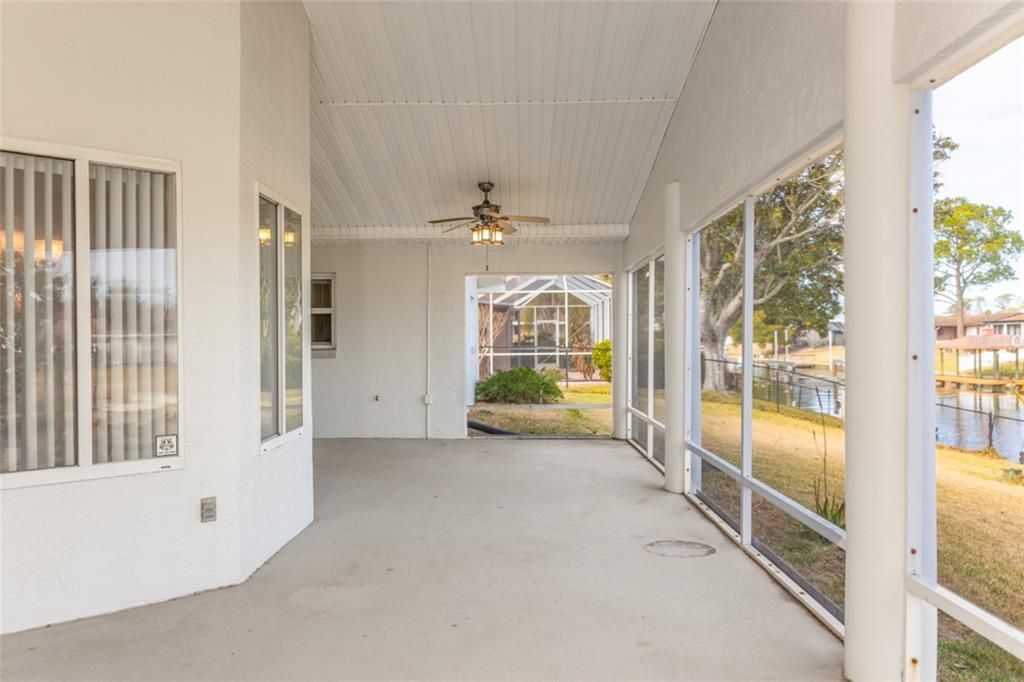 Active With Contract: $569,000 (3 beds, 2 baths, 2629 Square Feet)